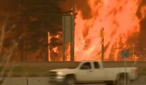Le gigantesque incendie au Canada, en 42 secondes