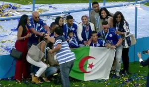 Mahrez fête le titre en famille et avec le drapeau Algérien!
