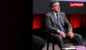 Quand François Fillon tacle "l'optimisme" de Nicolas Sarkozy et François Hollande pour 2017