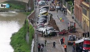 Florence, une route près de Ponte Vecchio s'effondre