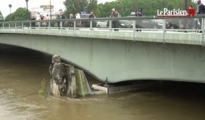 Inondations. A Paris, le Zouave baigne dans la Seine et fait parler