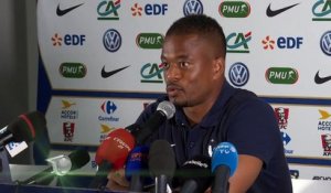 Bleus - Evra sur les polémiques : "Ce sont des mensonges"