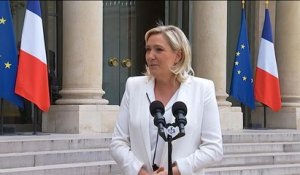 Marine Le Pen : "6 mois après mon élection, j'organiserai un référendum sur la sortie de l'UE" - 25/06/2016 à 17h00