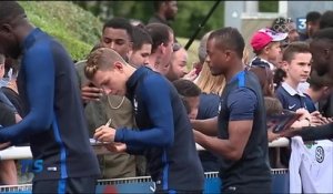 Euro 2016 : les Bleus se préparent avec leurs fans