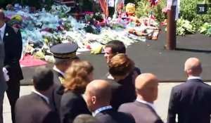 Manuel Valls hué lors de l'hommage aux victimes de Nice