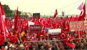 Manifestation sous tension en faveur d'Erdogan en Allemagne