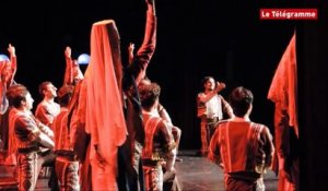 Plougonvelin (29) Festi' Danses : l'Arménie à l'honneur