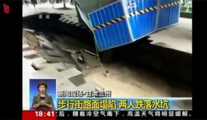 Chine: le sol s'effondre au coeur d'une rue piétonne