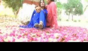 Aarzo Khan - Itne Fareebi Dhola