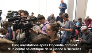 Cinq arrestations après l'incendie à Bruxelles