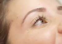 Beauté mode : Maquillage parfait des sourcils : la micropigmentation