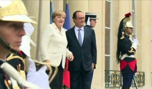 Hollande et Merkel veulent un agenda pour l'Europe à Bratislava