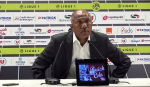La réaction d'Antoine Kombouaré après EAG-Lorient (1-0)