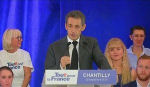 Nicolas Sarkozy ne "reculera" pas, "même devant la trahison"
