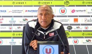 Le point-presse d'Antoine Kombouaré avant Rennes-Guingamp
