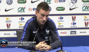 Equipe de France : Koscielny ne s'inquiète pas pour Giroud