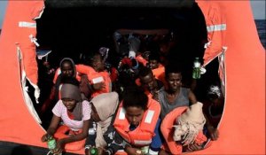 6.055 migrants secourus en mer lundi et onze morts