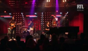 Norah Jones - Carry On dans le Grand Studio RTL
