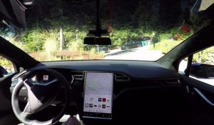La Tesla est maintenant totalement autonome en ville et sur autoroute - Mise à jour