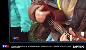 Démantèlement de la "jungle" de Calais : Des anonymes chantent sur les lieux pour soutenir les migrants (Vidéo)