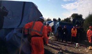 "Jungle" de Calais : le grand nettoyage a commencé