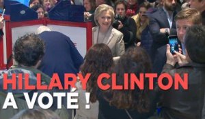 Etats-Unis : Hillary Clinton a mis son bulletin dans l'urne