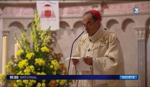 Pédophilie : le cardinal Barbarin demande pardon lors d'une messe