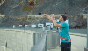 Panier de basket de 180 mètres de haut sur un barrage électrique en Suisse