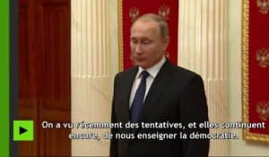 Vladimir Poutine réagit à la résolution européenne sur la lutte contre la «propagande russe»