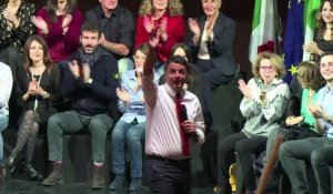 Italie: référendum à risque pour Matteo Renzi