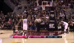 Top 5: DJ gets the And-1 vs Cavaliers | 12/01/16