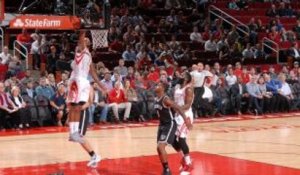 Block of the Night - Trevor Ariza