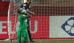 L'incroyable boulette du gardien nancéen Ndy Assembé - 1/2 finale Monaco/Nancy