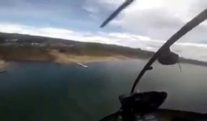 Le crash d'hélicoptère dans une rivière brésilienne filmé de l'interieur