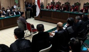 Indonésie: le gouverneur de Jakarta poursuivi pour blasphème