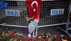Attaque d'Istanbul : la traque du tueur se poursuit