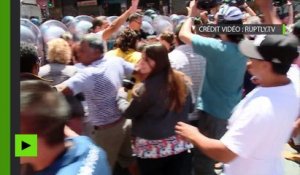 L’expulsion de vendeurs de rue en Argentine tourne à la violence