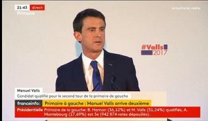 Regardez Manuel Valls hier soir qui flingue Benoît Hamon: "Vous avez le choix entre la défaite assurée et la victoire po