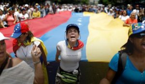 Malgré les violences, les opposants au président vénézuélien ne désarment pas