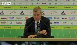 Ligue 1 - Genesio : "Un comportement indigne d'un derby"