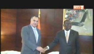 Le 1er ministre Ahoussou Jeannot a reçu en audience l'ambassadeur du Liban