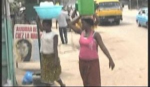 Reportage: Le calvaire des populations de Yopougon et d'Abobo suite à une sévère pénurie d'eau