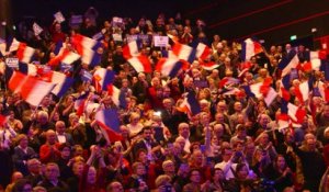 "Il manque un vrai président de la République" | François Fillon