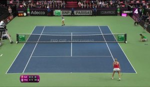 Fed Cup : Mladenovic à l'aise dans le premier set