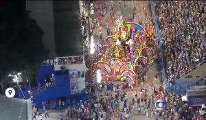 Carnaval de Rio : un accident de char fait 20 blessés