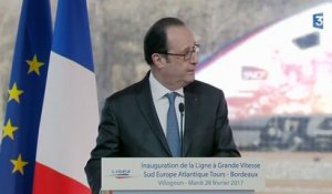 Le bruit d'un coup de feu vient interrompre le discours de François Hollande