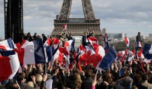 Au Trocadéro, un meeting de la dernière chance pour Fillon