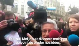 Quand Jean-Luc Mélenchon croise un manifestant favorable à l’union de la gauche