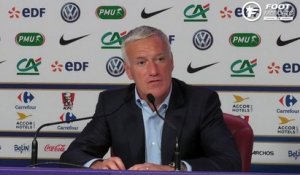 Deschamps défend Pogba