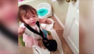 Bebe Mange De La Glace Pour La Premiere Fois Sur Orange Videos